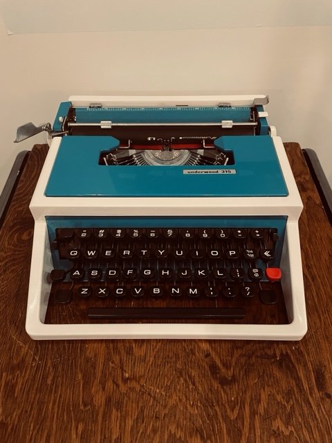 Underwood logo